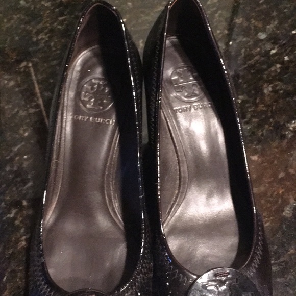 Tory Burch Wedge dark brown wedge heels - Picture 6 of 7